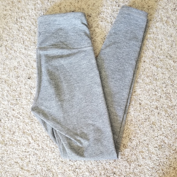 Old Navy Pants - Old Navy Active Leggings
